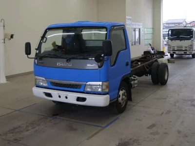 Isuzu ELF