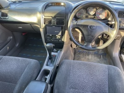 Toyota CALDINA  с аукциона в Японии