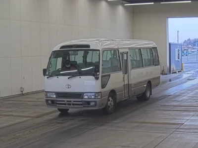 Toyota COASTER