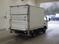 Toyota DYNA лот № 1443 оценка 3.5  с аукциона в Японии 1