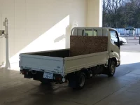 Toyota DYNA лот № 15002 оценка 4  с аукциона в Японии 1