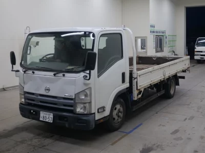 Nissan ATLAS  с аукциона в Японии