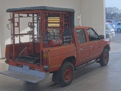 Nissan DATSUN PICKUP