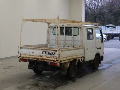 Nissan TRUCK  с аукциона в Японии