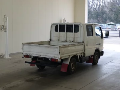 Nissan TRUCK  с аукциона в Японии