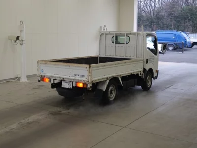 Nissan TRUCK  с аукциона в Японии