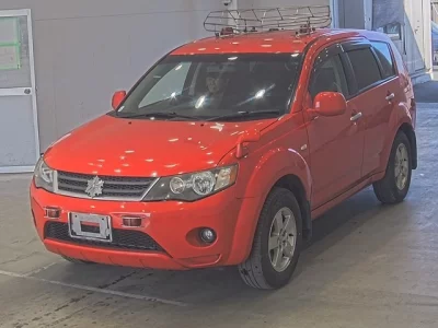 Mitsubishi OUTLANDER  с аукциона в Японии