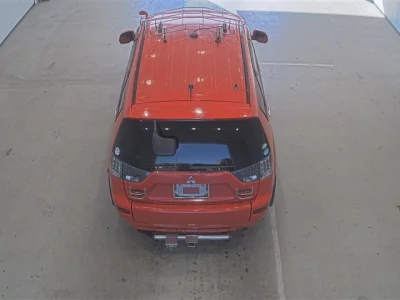 Mitsubishi OUTLANDER  с аукциона в Японии