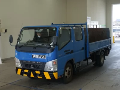 Mitsubishi CANTER  с аукциона в Японии