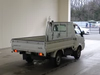 Mazda BONGO лот № 1184 оценка 2  с аукциона в Японии 1