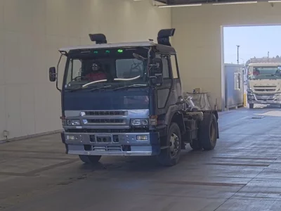 Mitsubishi FUSO TRUCK  с аукциона в Японии