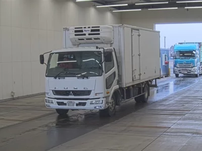 Mitsubishi FUSO FIGHTER  с аукциона в Японии
