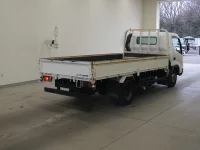 Hino DUTRO лот № 19 оценка R  с аукциона в Японии 1