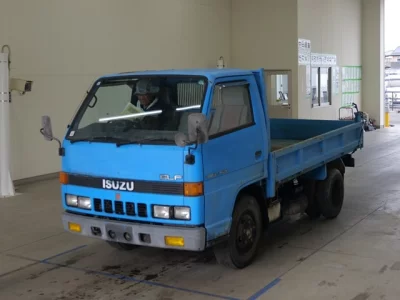 Isuzu ELF