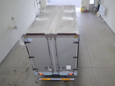 Hino DUTRO  с аукциона в Японии