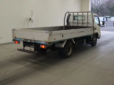 Hino DUTRO  с аукциона в Японии