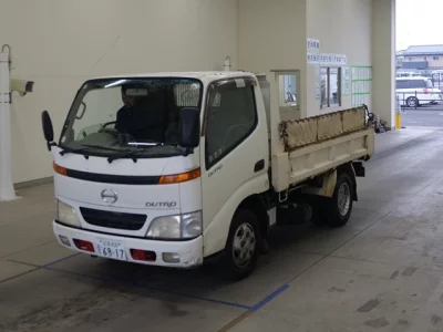 Hino DUTRO  с аукциона в Японии