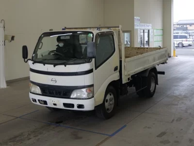 Hino DUTRO  с аукциона в Японии