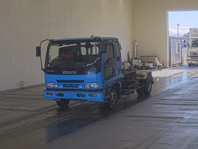 Isuzu FORWARD