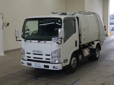 Isuzu ELF