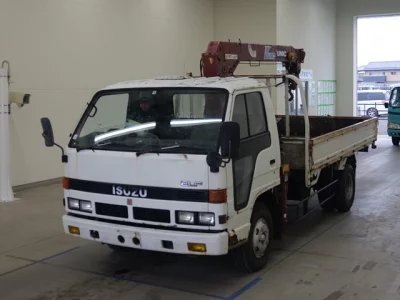 Isuzu ELF
