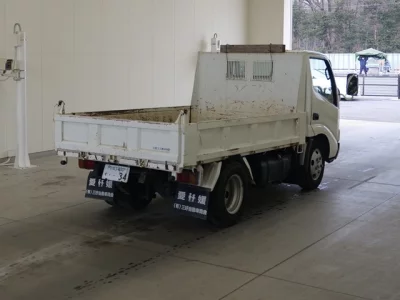 Hino DUTRO  с аукциона в Японии