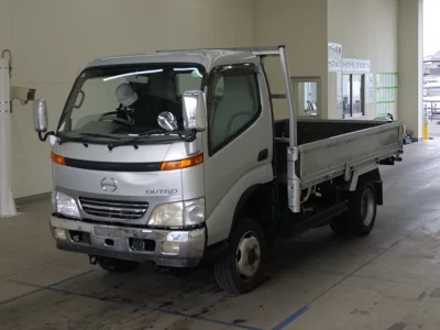 Hino DUTRO  с аукциона в Японии