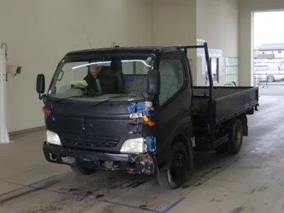 Hino DUTRO  с аукциона в Японии