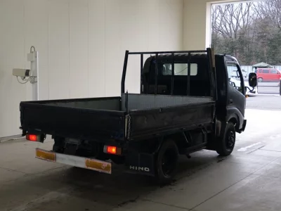 Hino DUTRO  с аукциона в Японии