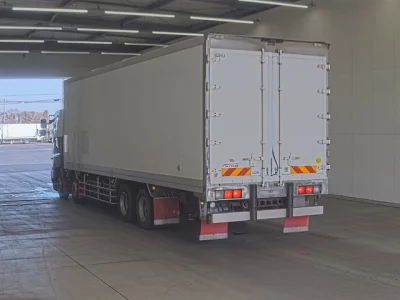 Hino PROFIA  с аукциона в Японии