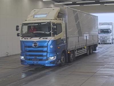 Hino PROFIA  с аукциона в Японии