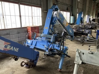 TADANO CRANE