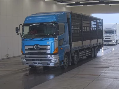 Hino PROFIA  с аукциона в Японии