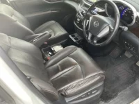 Nissan ELGRAND лот № 20058 оценка 3.5  с аукциона в Японии 7
