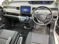 Honda FREED лот № 20094 оценка 3  с аукциона в Японии 3