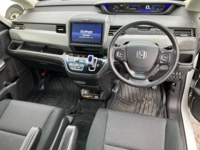 Honda FREED  с аукциона в Японии