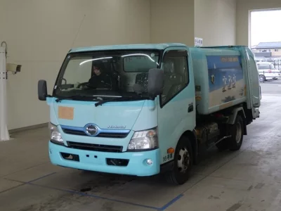 Hino DUTRO  с аукциона в Японии