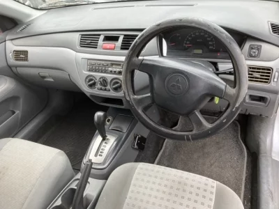 Mitsubishi LANCER VAN