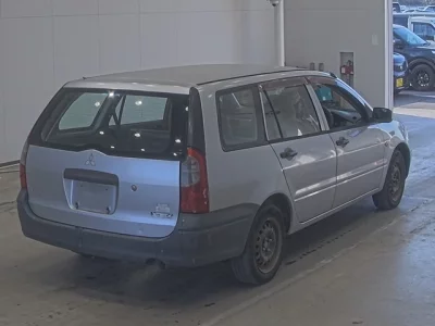 Mitsubishi LANCER VAN