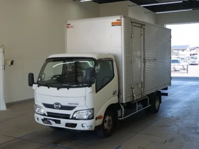 Hino DUTRO  с аукциона в Японии
