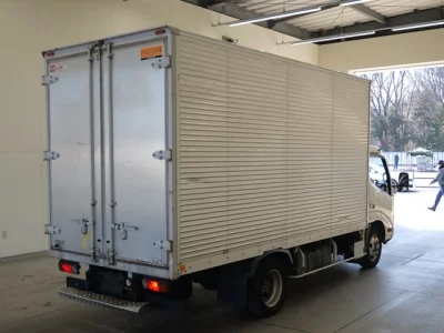 Hino DUTRO  с аукциона в Японии