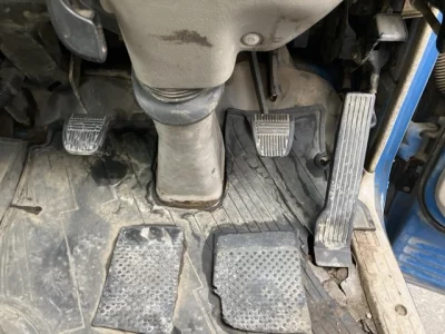 Hino DUTRO  с аукциона в Японии