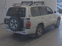 Toyota LAND CRUISER лот № 20133 оценка 3  с аукциона в Японии 1