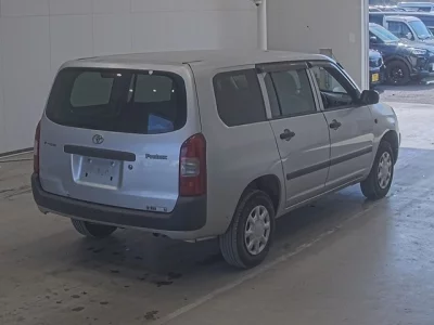 Toyota PROBOX  с аукциона в Японии
