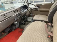 Toyota DYNA лот № 1572 оценка 3.5  с аукциона в Японии 4