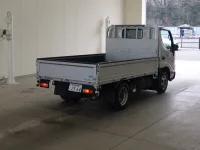 Toyota DYNA лот № 15020 оценка 4  с аукциона в Японии 1
