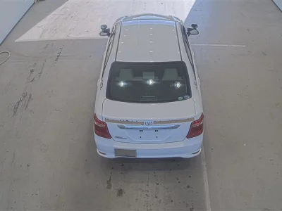 Toyota COROLLA AXIO  с аукциона в Японии