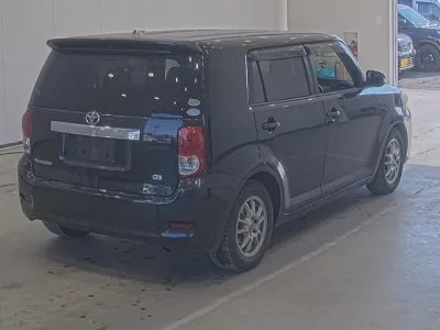 Toyota COROLLA RUMION  с аукциона в Японии