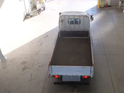 Toyota DYNA  с аукциона в Японии