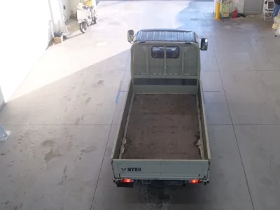 Toyota DYNA  с аукциона в Японии